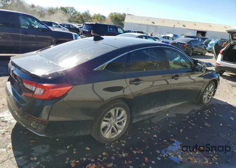 2019 Honda Accord Lx z USA, uszkodzony, nr VIN 1HGCV1F10KA019361